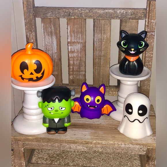 🖤 5X SPOOKY KAWAII SQUISHYS 🖤 - Picture 5 of 6